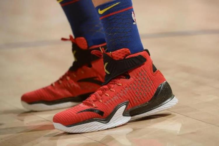 安踏全明星球员NBA赛场穿了哪些实战篮球鞋汤普森战靴合集